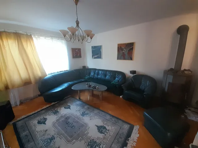 Eladó ház Salgótarján, Belváros, Corvin út 180 nm