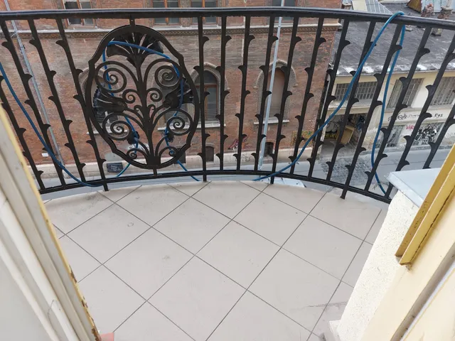 Eladó lakás Budapest IX. kerület, Belső Ferencváros, Kinizsi u. 94 nm