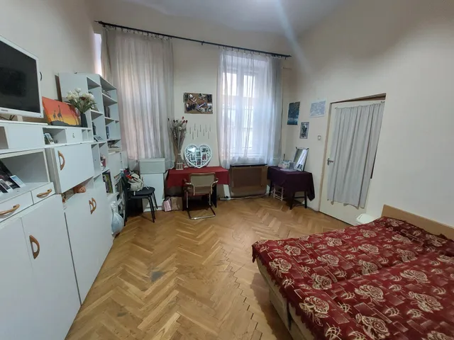 Eladó lakás Budapest VI. kerület, Nagykörúton kívüli terület 49 nm