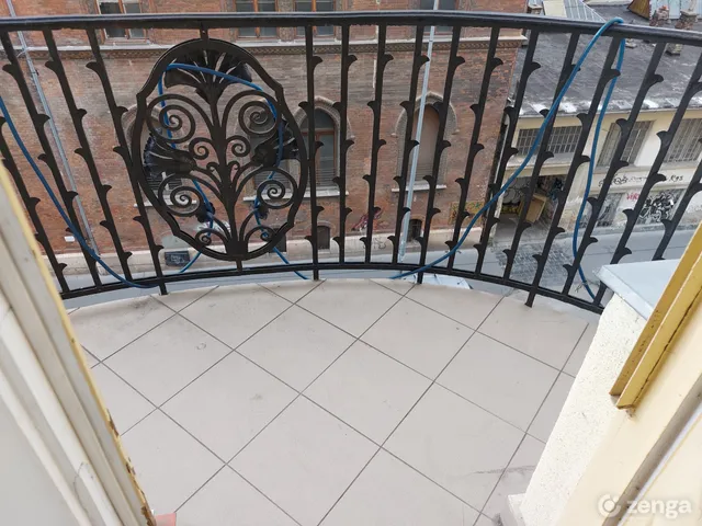 Eladó lakás Budapest IX. kerület, Belső Ferencváros, Kinizsi u. 94 nm