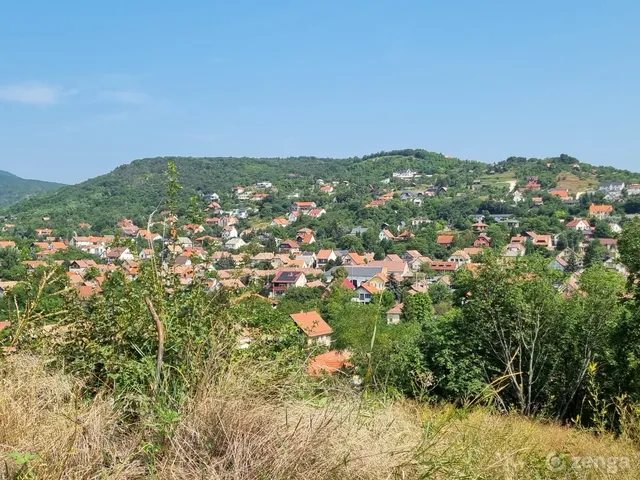 Eladó telek Pomáz 720 nm