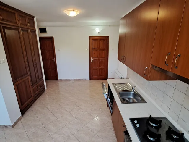 Eladó lakás Kecskemét, Vacsihegy 82 nm