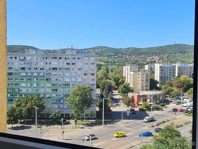 Eladó lakás Budapest III. kerület, Vörösvári út 66 nm