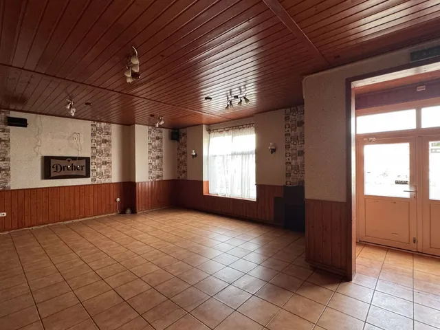 Eladó kereskedelmi és ipari ingatlan Bátonyterenye 120 nm