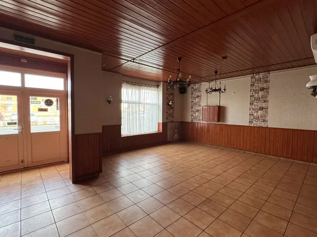 Eladó kereskedelmi és ipari ingatlan Bátonyterenye 120 nm