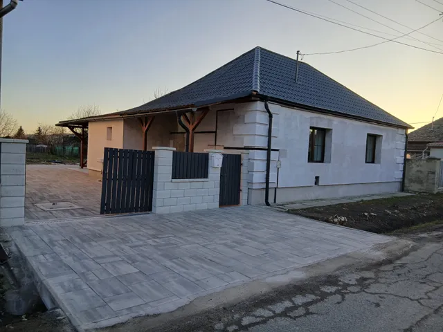 Eladó ház Pásztó 85 nm