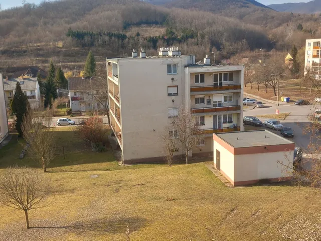 Eladó lakás Salgótarján, Beszterce-lakótelep 54 nm