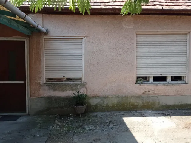 Eladó ház Pásztó, Hasznos 109 nm