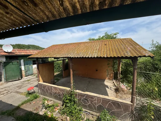 Eladó lakás Bátonyterenye 80 nm