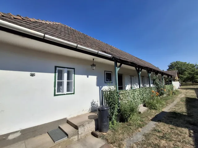 Eladó ház Parád 86 nm
