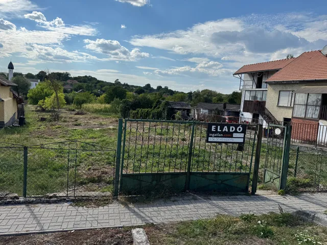 Eladó telek Kisbágyon 1313 nm