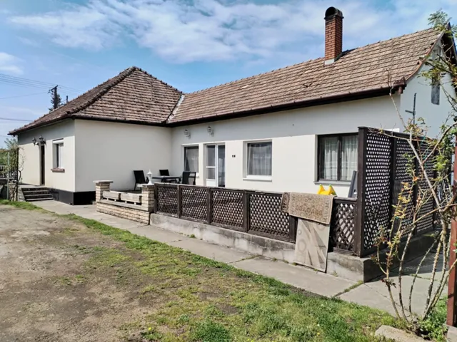 Eladó ház Szirák 122 nm
