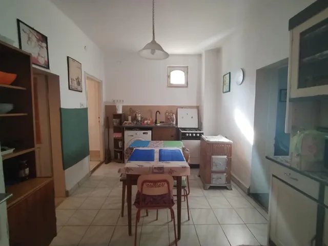 Eladó ház Nemti 53 nm