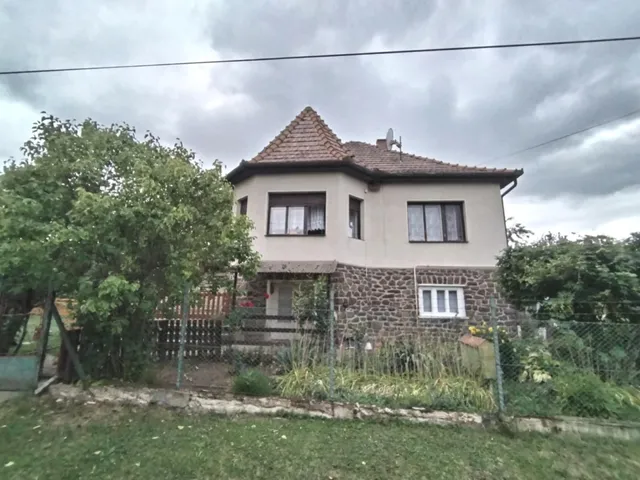 Eladó ház Bátonyterenye 110 nm