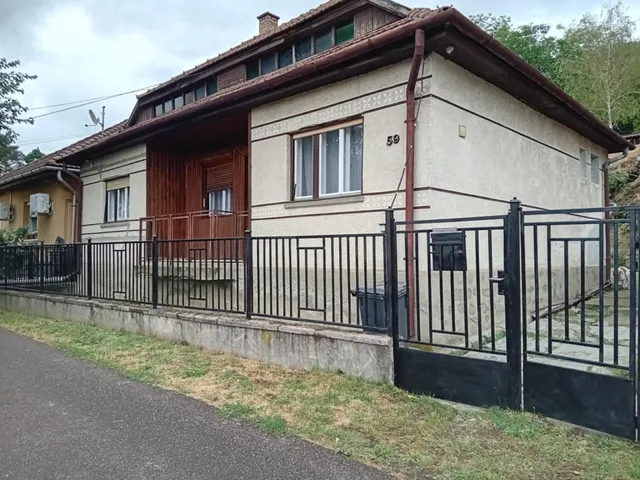 Eladó ház Bátonyterenye, Kisterenye 90 nm