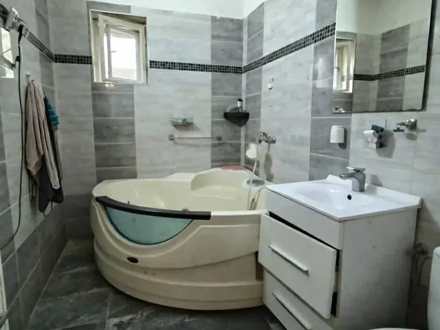 Eladó ház Apc 136 nm