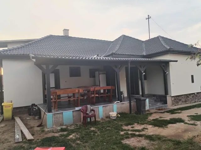 Eladó ház Mátraderecske 96 nm