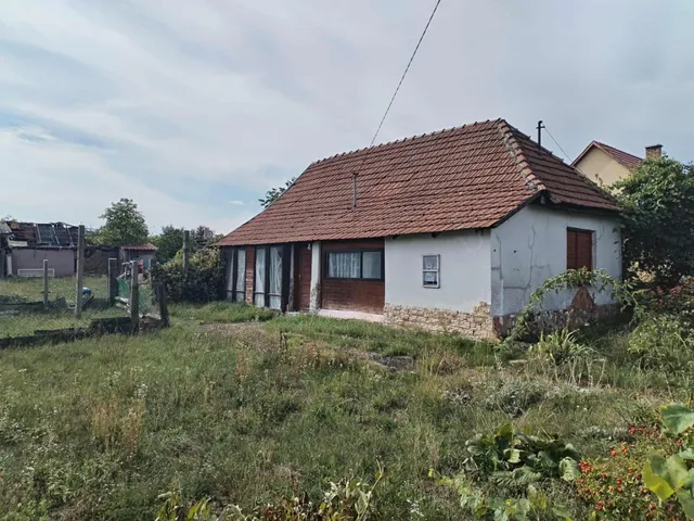 Eladó ház Szarvasgede 51 nm