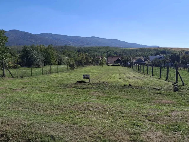 Eladó telek Pásztó, Hasznos 900 nm