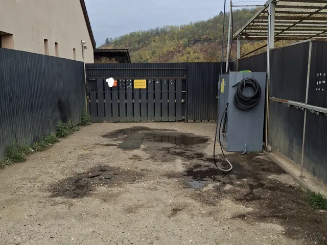 Eladó kereskedelmi és ipari ingatlan Recsk 760 nm