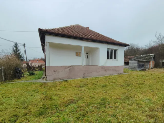 Eladó ház Egyházasgerge 90 nm