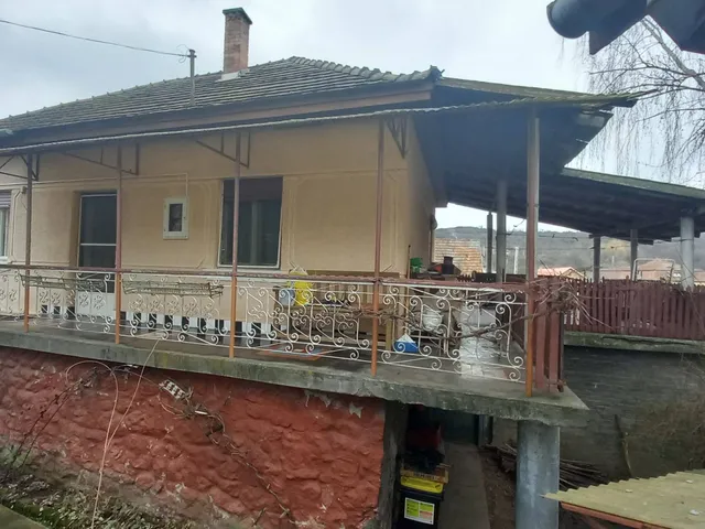 Eladó ház Tar 130 nm