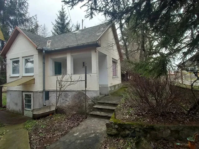 Eladó ház Tar 130 nm