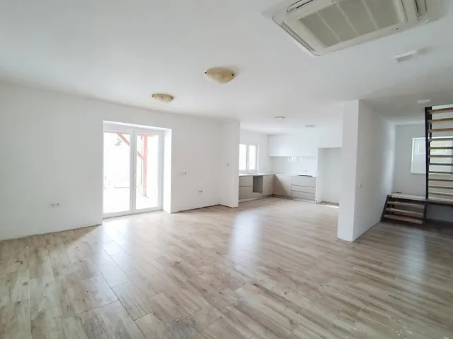 Eladó ház Mátraszele 172 nm