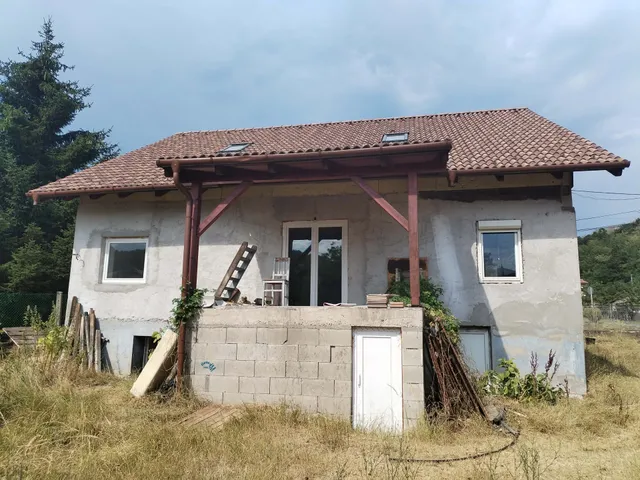 Eladó ház Mátraszele 172 nm