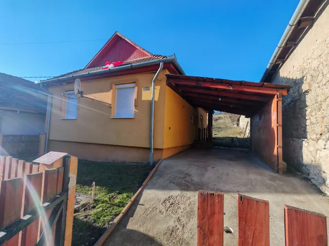 Eladó ház Márkháza 58 nm