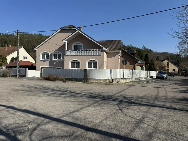 Eladó ház Salgótarján 38030 nm