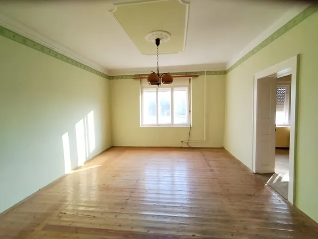 Eladó ház Mátraterenye 189 nm