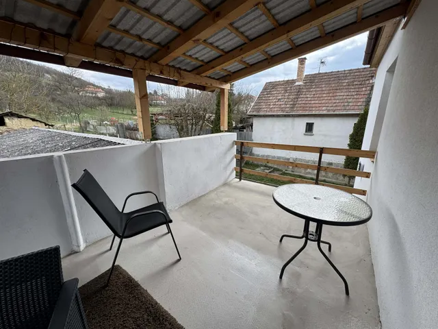 Eladó ház Karancsalja 190 nm