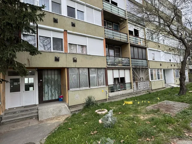 Eladó lakás Bátonyterenye 54 nm