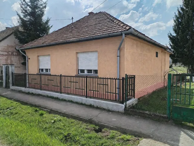 Eladó ház Litke 69 nm