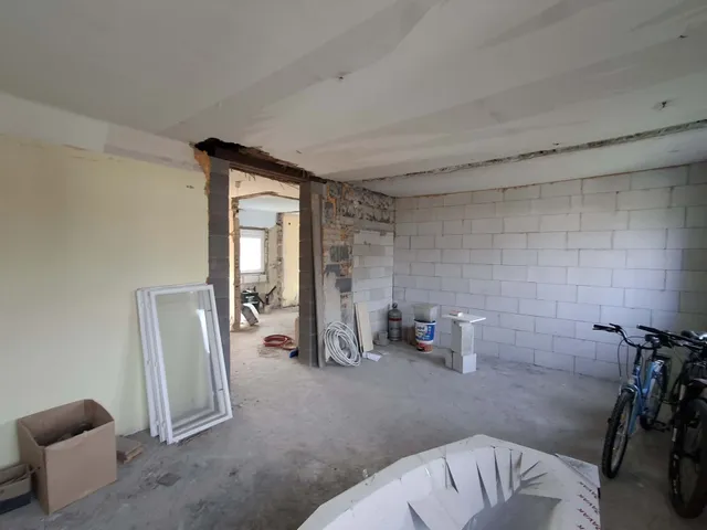 Eladó lakás Kompolt 90 nm