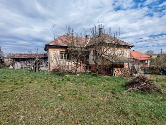 Eladó ház Cered 130 nm