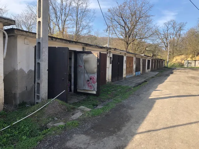 Eladó garázs Salgótarján 19 nm