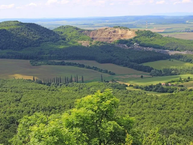 Eladó telek Bér 1333 nm