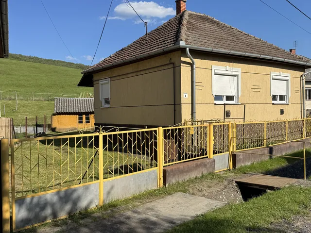Eladó ház Márkháza 50 nm