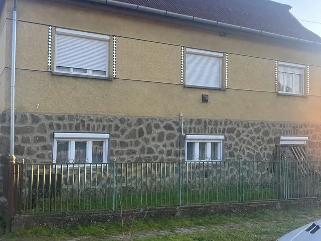 Eladó ház Szilaspogony 200 nm
