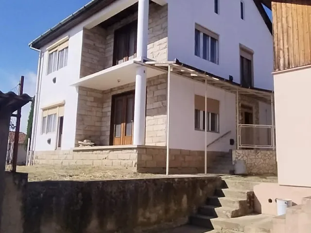 Eladó ház Mihálygerge 146 nm