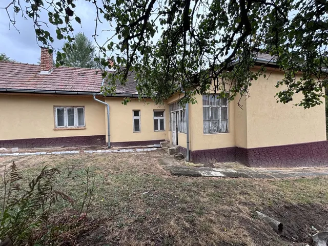 Eladó ház Salgótarján, Zagyvaróna 107 nm