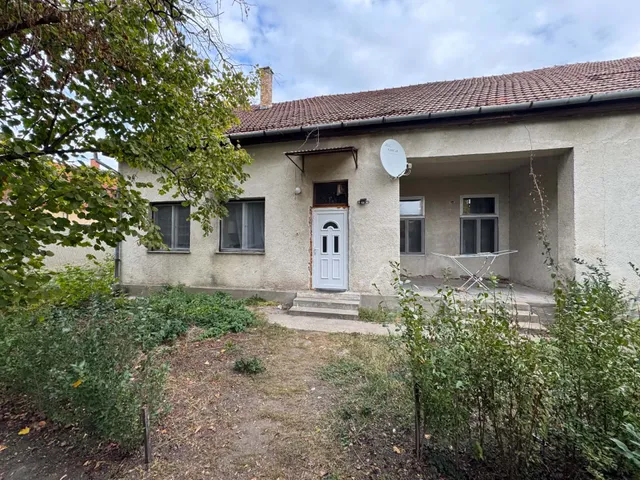 Eladó lakás Balassagyarmat 83 nm