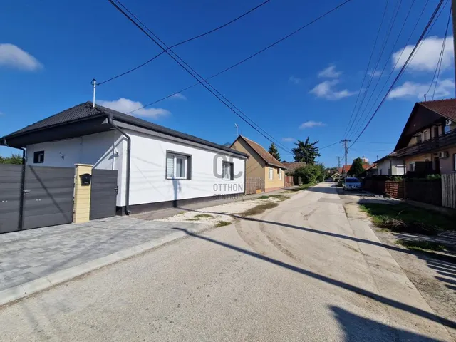 Eladó ház Üllő 150 nm
