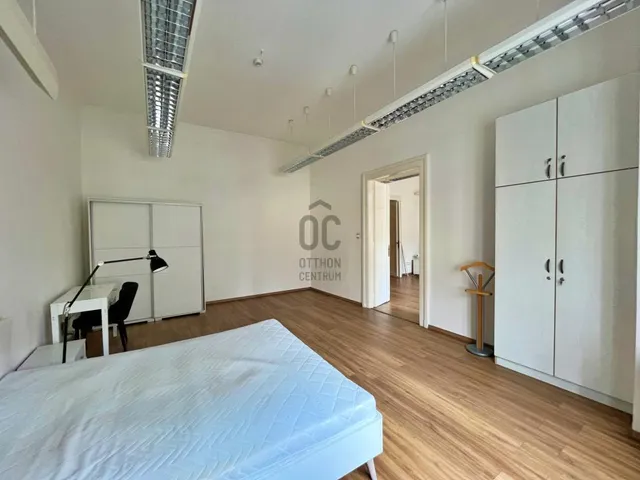 Eladó lakás Budapest VIII. kerület, Józsefváros 130 nm