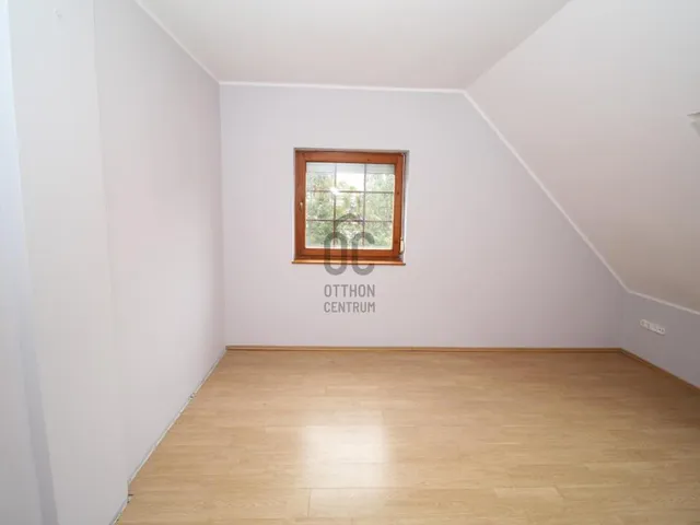 Eladó ház Nagytarcsa 148 nm