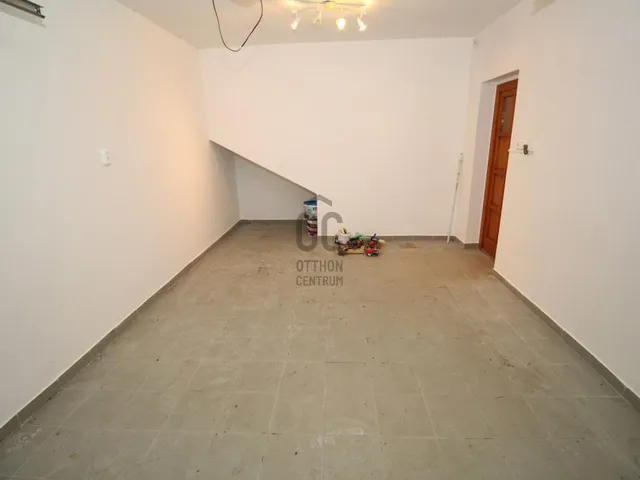 Eladó ház Nagytarcsa 148 nm