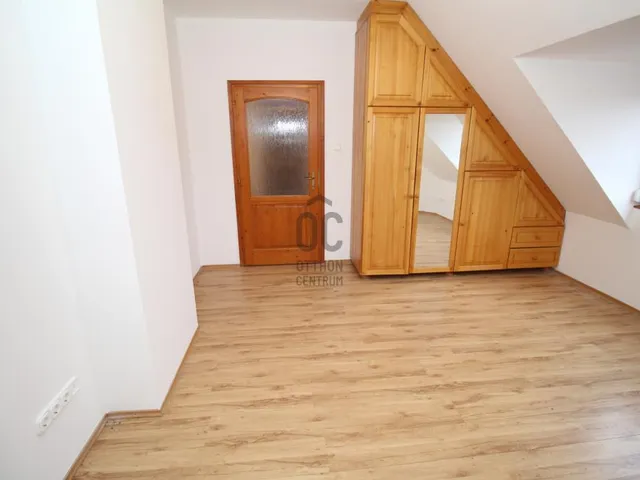 Eladó ház Nagytarcsa 148 nm