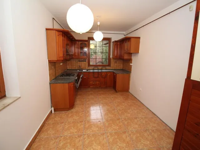 Eladó ház Nagytarcsa 148 nm